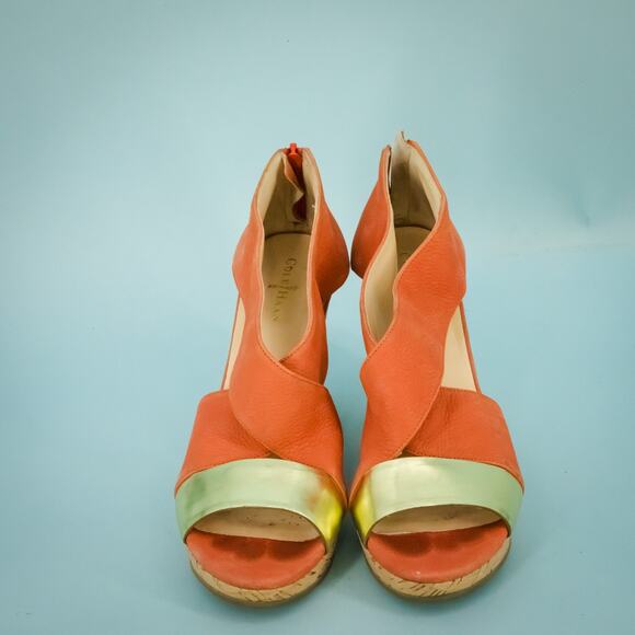 Cole Haan Size 8.5 Orange Gold Metallic Leather Back Zip Cork Wedge Heel Sandals - Picture 2 of 7